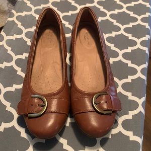 Women’s Unstructured Clark’s Flats
